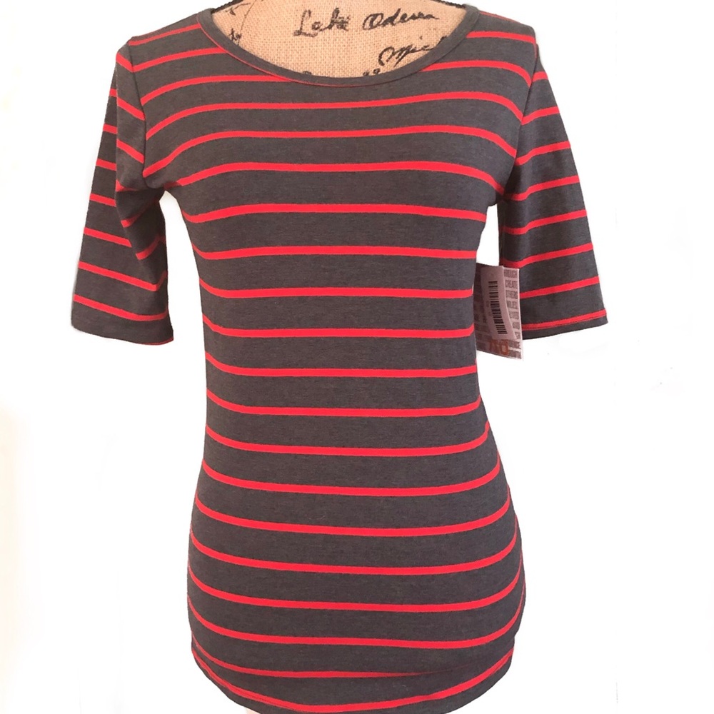 Lularoe GiGi Fitted Tee